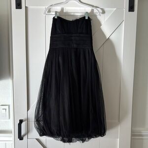Elegant Black Vera Wang StraplessTulle Dress